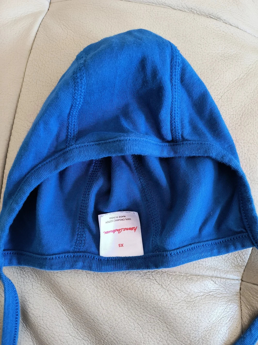 Hanna Andersson Royal Blue Cotton Tie-Top Baby Hat